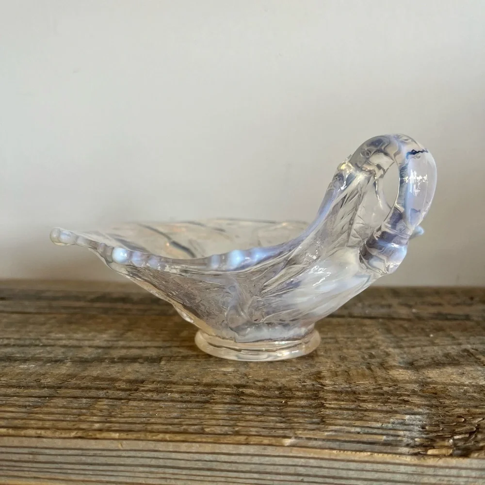 Vintage Fenton candy dish opalescent glass